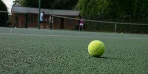 tmt-tennis-on-court